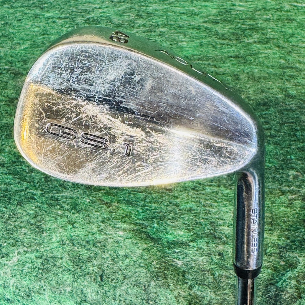 Acuity 48° Wedge Mens RH Stainless Steel Shaft Single Silver Golf Club